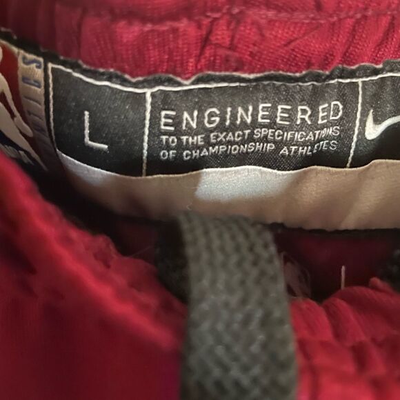 Nike NBA Cleveland Cavaliers
Courtside  Sweatbands Size L NWT - Picture 4 of 9